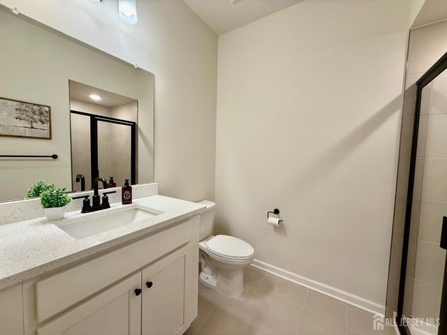 614 Sadie Circle, New Brunswick, NJ 08901