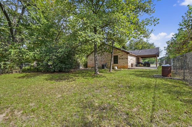 704 Dr Martin Luther King Jr Place N, Conroe, TX 77301