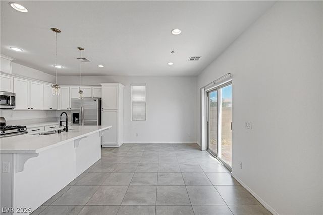 5120 Fiery Sky Ridge Street, Las Vegas, NV 89148