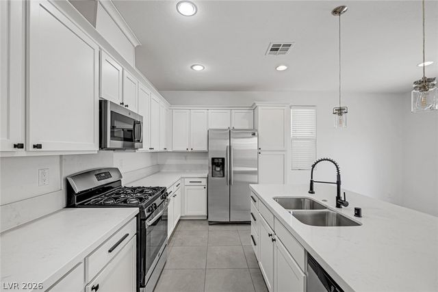 5120 Fiery Sky Ridge Street, Las Vegas, NV 89148