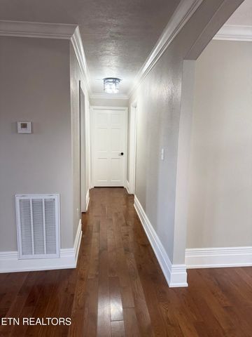 195 Granby Lane, Harrogate, TN 37752