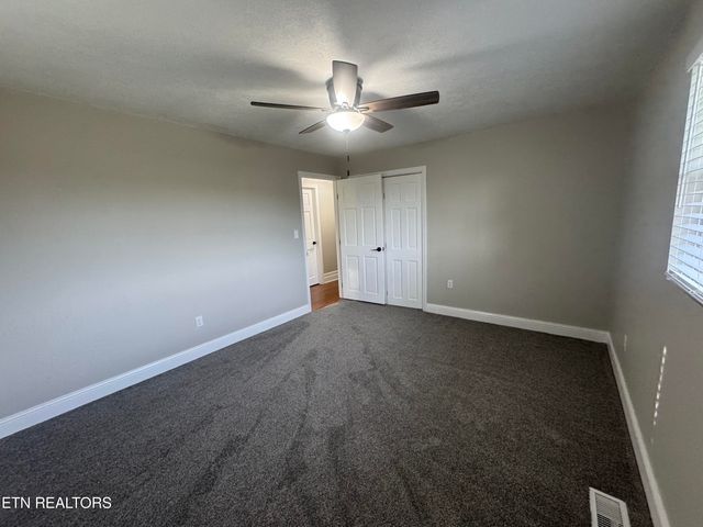 195 Granby Lane, Harrogate, TN 37752