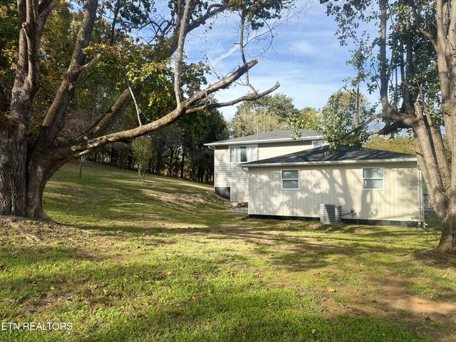 195 Granby Lane, Harrogate, TN 37752