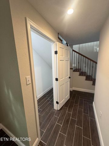 195 Granby Lane, Harrogate, TN 37752