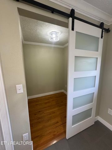 195 Granby Lane, Harrogate, TN 37752