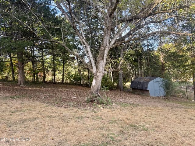 195 Granby Lane, Harrogate, TN 37752