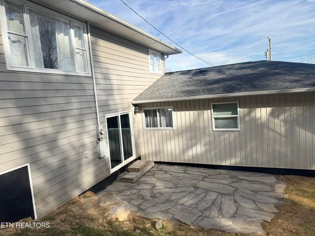 195 Granby Lane, Harrogate, TN 37752