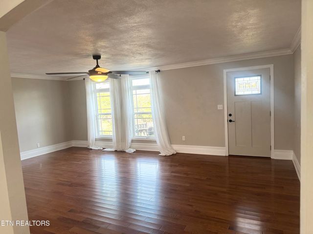 195 Granby Lane, Harrogate, TN 37752