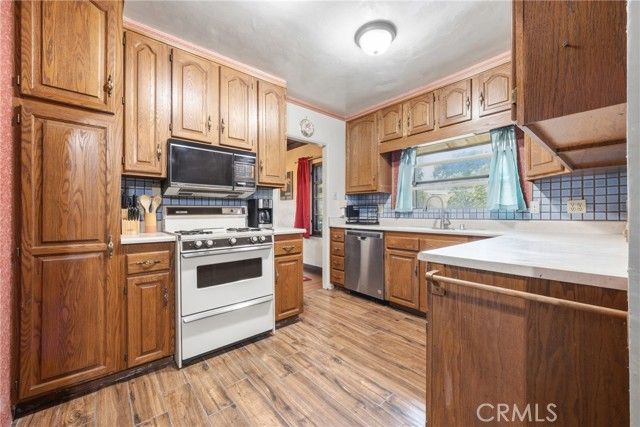 733 W 24th Street, San Bernardino, CA 92405