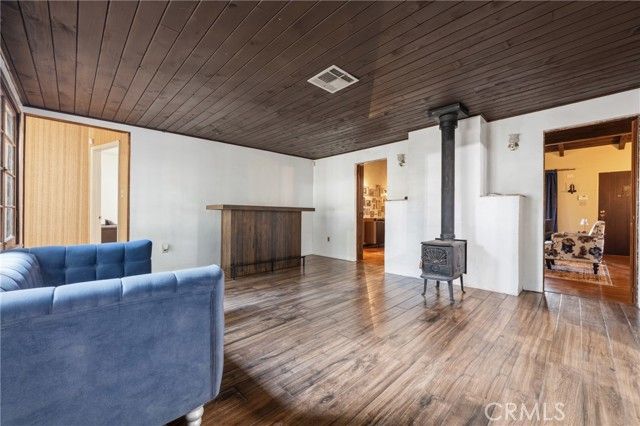 733 W 24th Street, San Bernardino, CA 92405