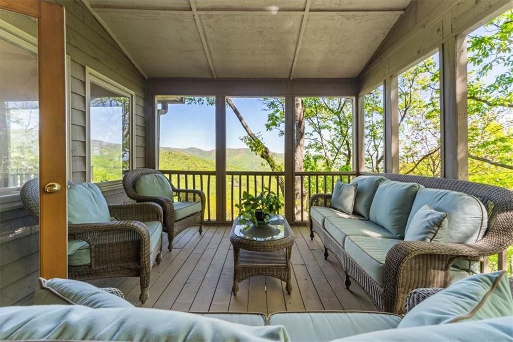 Image 5 of property listing at 117 Falcon Heights Lane, Big Canoe, GA 30134