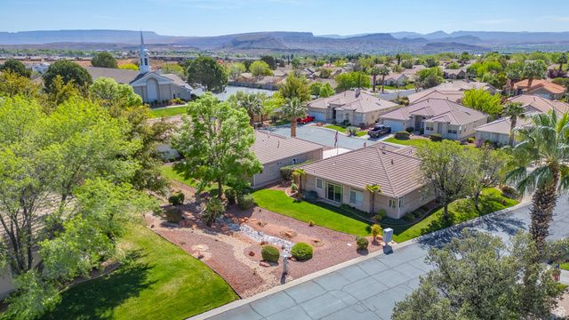 866 W SANDPIPER PL, Washington, UT 84780