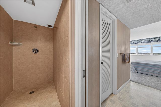 511 Bayshore Dr 804, Fort Lauderdale, FL 33304