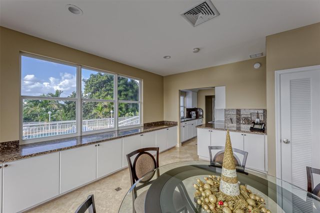 511 Bayshore Dr 804, Fort Lauderdale, FL 33304