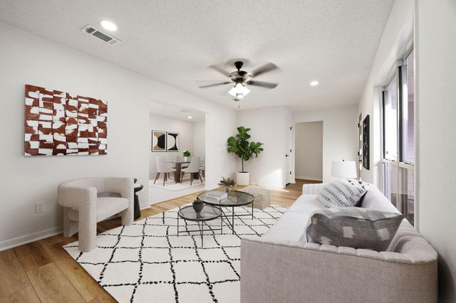 8646 Kempridge Street, Houston, TX 77080