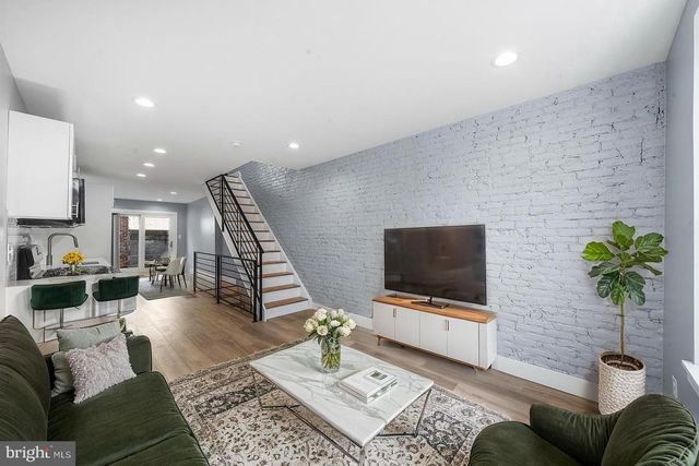 2228 CORAL ST, Philadelphia, PA 19125
