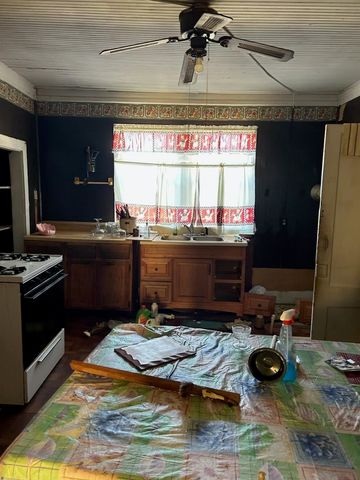 2136 SPARKS ST, Memphis, TN 38106