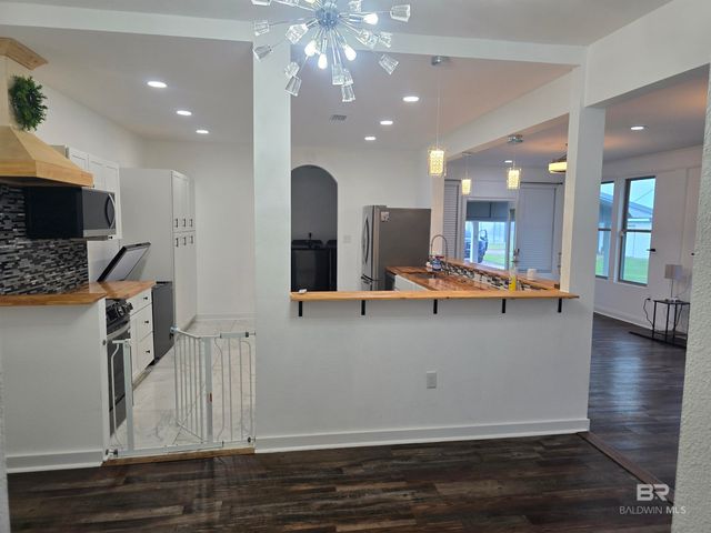 11947 County Road 65, Foley, AL 36535