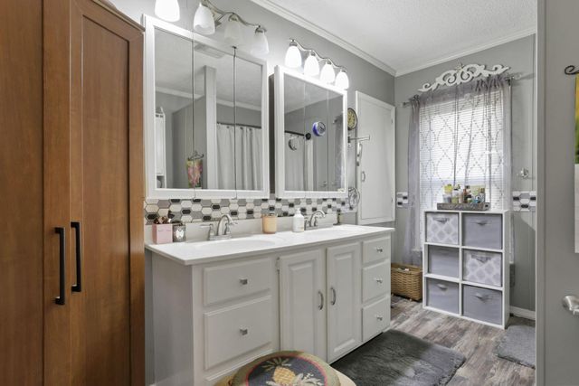 114 Ringold Street, Mount Vernon, OH 43050