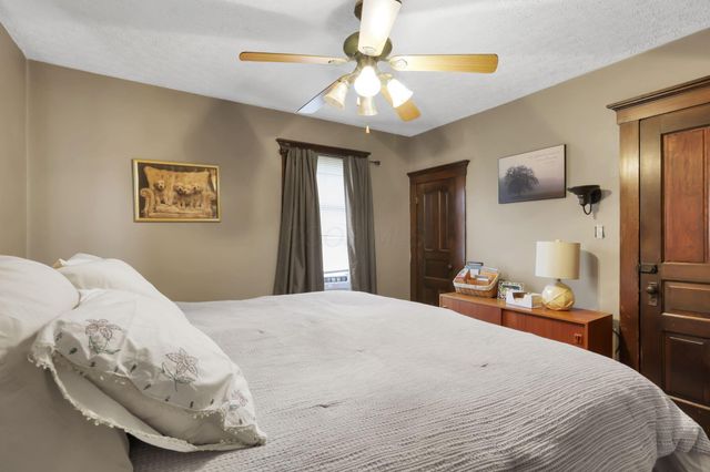 114 Ringold Street, Mount Vernon, OH 43050