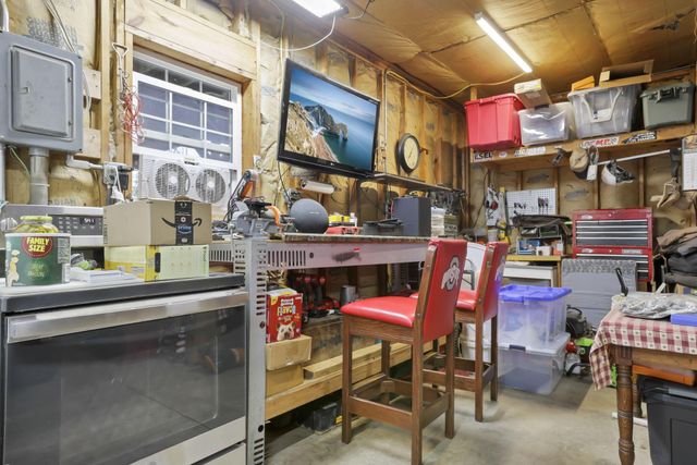 114 Ringold Street, Mount Vernon, OH 43050