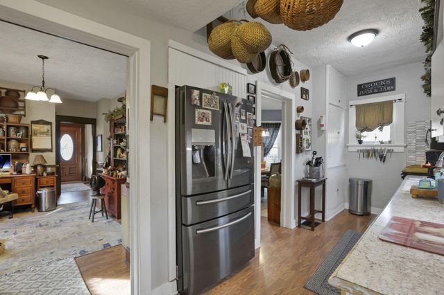 114 Ringold Street, Mount Vernon, OH 43050