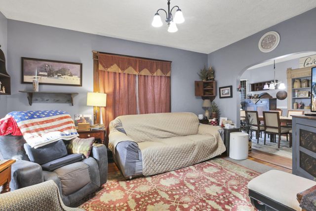 114 Ringold Street, Mount Vernon, OH 43050