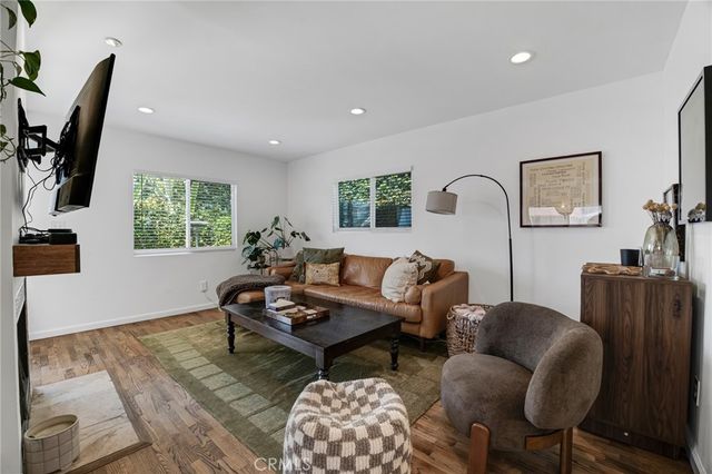 2405 Abbot Kinney, Los Angeles, CA 90291