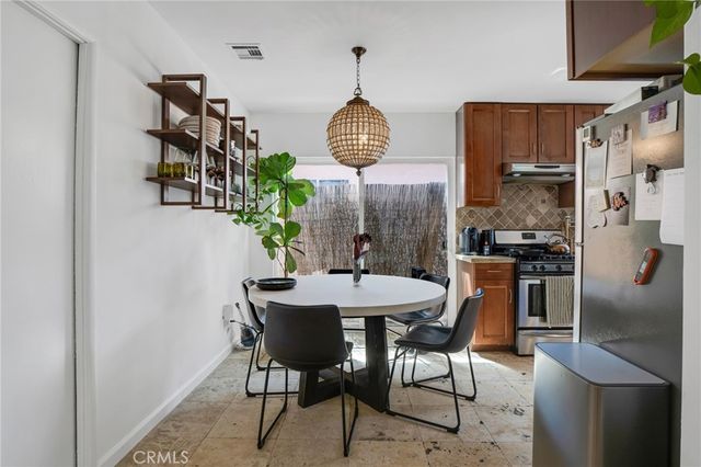 2405 Abbot Kinney, Los Angeles, CA 90291