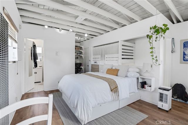 2405 Abbot Kinney, Los Angeles, CA 90291