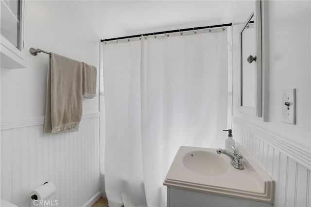 2405 Abbot Kinney, Los Angeles, CA 90291