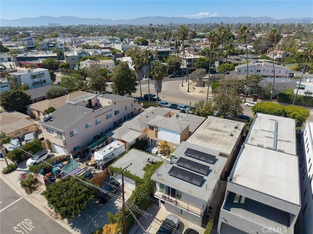 2405 Abbot Kinney, Los Angeles, CA 90291