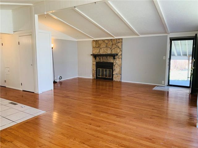 1600 S Ralston Avenue, Independence, MO 64052