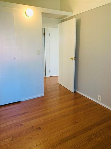 1600 S Ralston Avenue, Independence, MO 64052