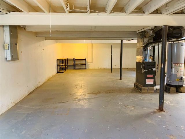 1600 S Ralston Avenue, Independence, MO 64052