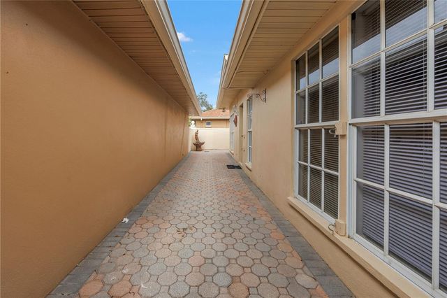 2267 HERON CIRCLE, Clearwater, FL 33762