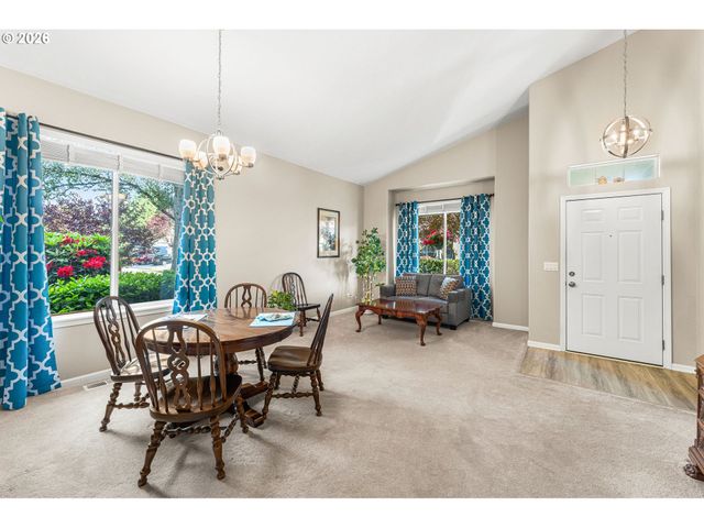 17812 Se 13TH St, Vancouver, WA 98683