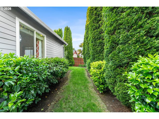 17812 Se 13TH St, Vancouver, WA 98683