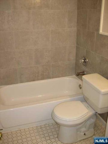 75 Barkley Avenue 4, Clifton, NJ 07011