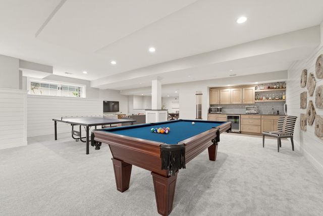 730 Quinlan Court, Crown Point, IN 46307