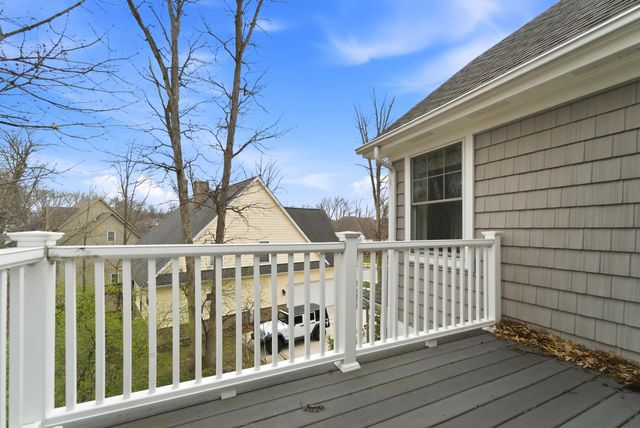 730 Quinlan Court, Crown Point, IN 46307
