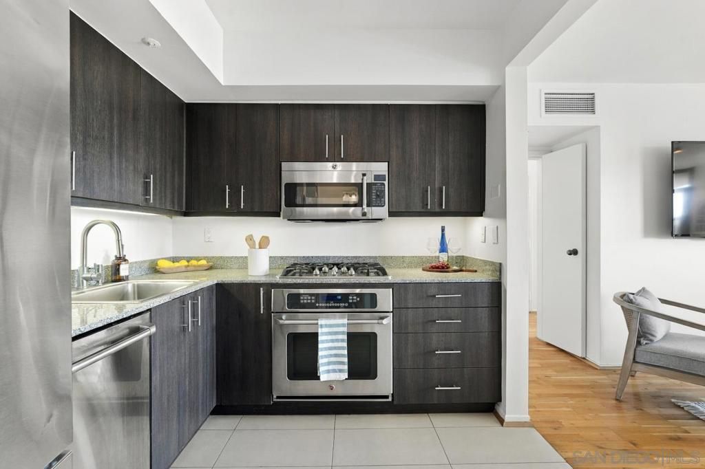 500 W Harbor Dr. 504, San Diego, CA 92101 — photo 4
