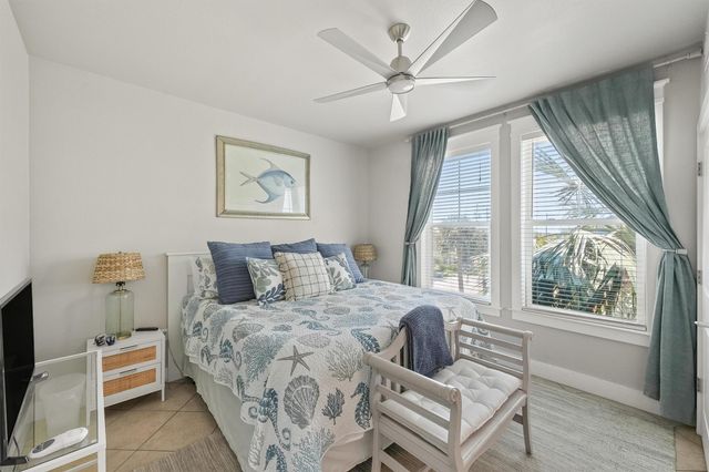 4121 Pointe West Drive 101, Galveston, TX 77554