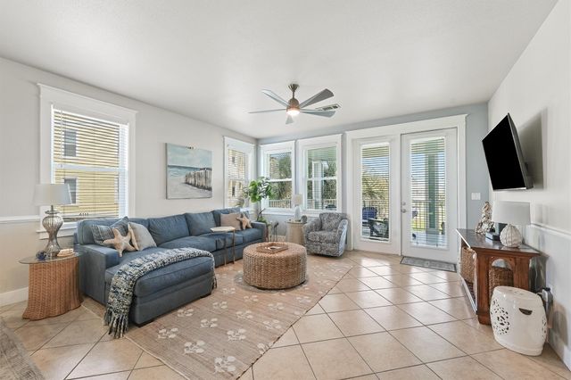 4121 Pointe West Drive 101, Galveston, TX 77554