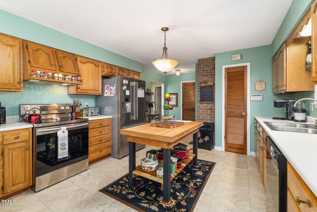 5204 Tabbs Creek Lane, Oxford, NC 27565