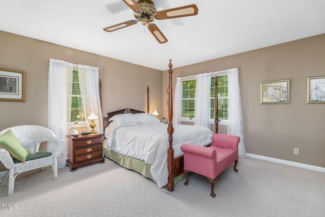 5204 Tabbs Creek Lane, Oxford, NC 27565