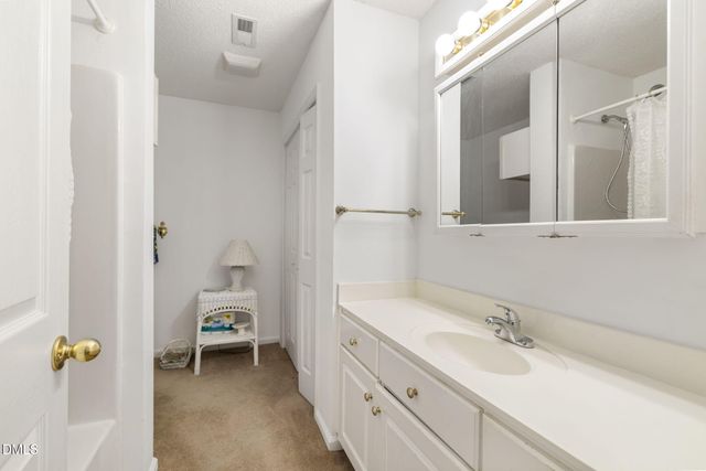 5204 Tabbs Creek Lane, Oxford, NC 27565