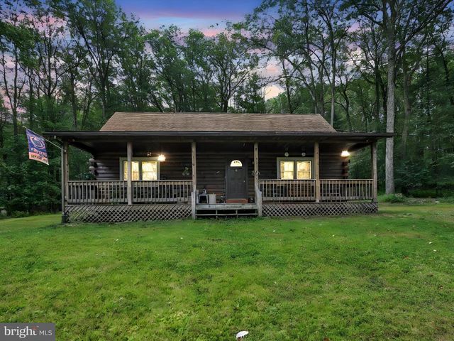 107 BLUE MOUNTAIN RD, Schuylkill Haven, PA 17972