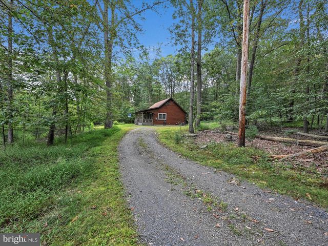 107 BLUE MOUNTAIN RD, Schuylkill Haven, PA 17972