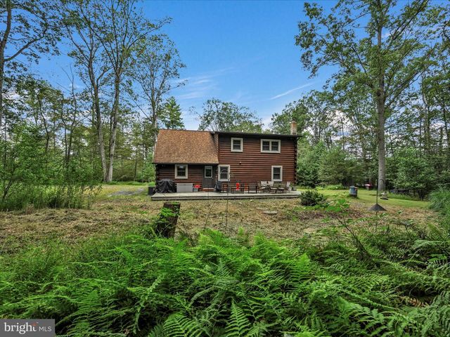 107 BLUE MOUNTAIN RD, Schuylkill Haven, PA 17972